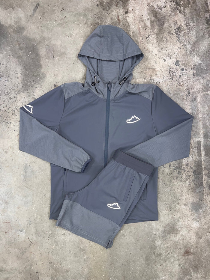 Adapt to Grey React Set - Jacket / Shorts