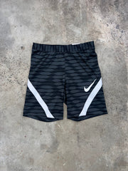 Nike Exclusive Shorts - Black